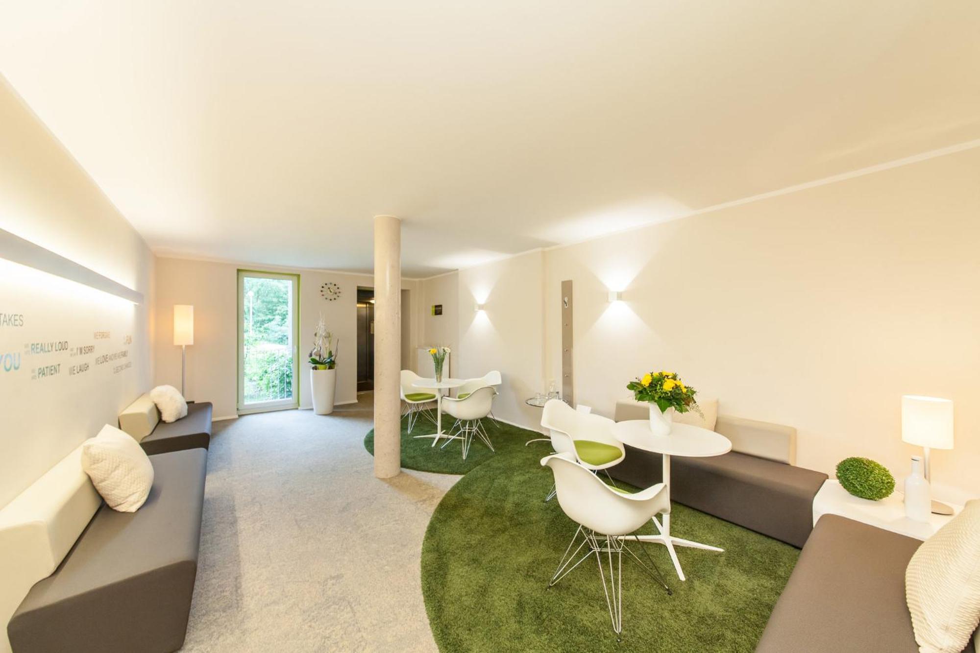 Acora Fuerth Living The City Exterior photo