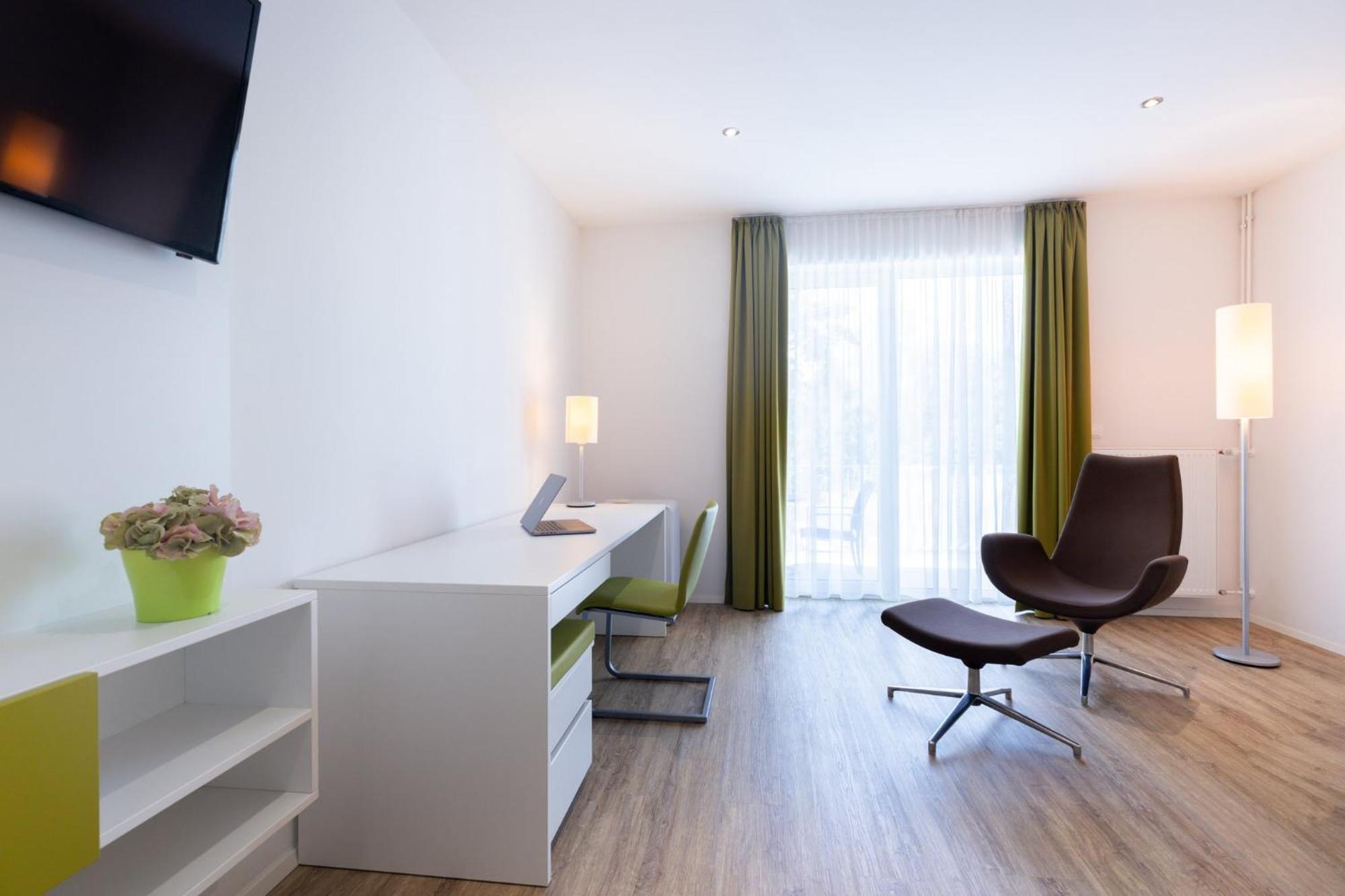 Acora Fuerth Living The City Exterior photo