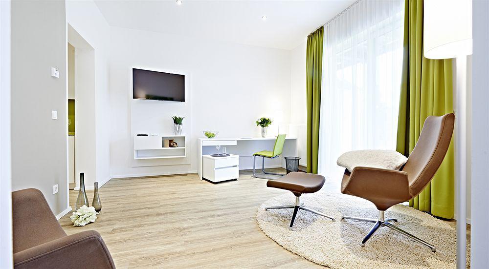 Acora Fuerth Living The City Exterior photo